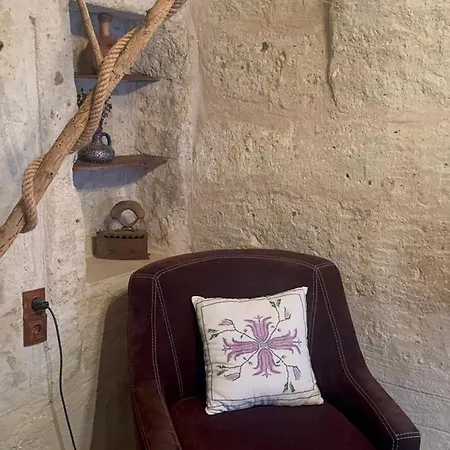 Cemil Köyü Cave House Pansiyon Ürgüp