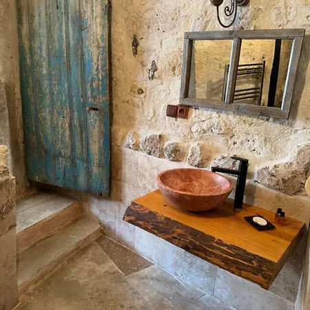Pansiyon Cemil Köyü Cave House Ürgüp